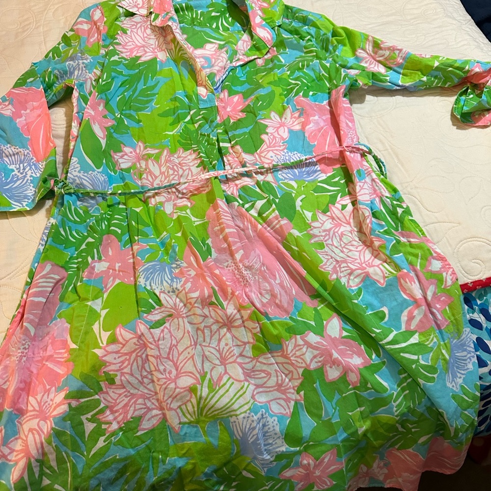 Lilly Pulitzer- size XL pretty dress- great condition!